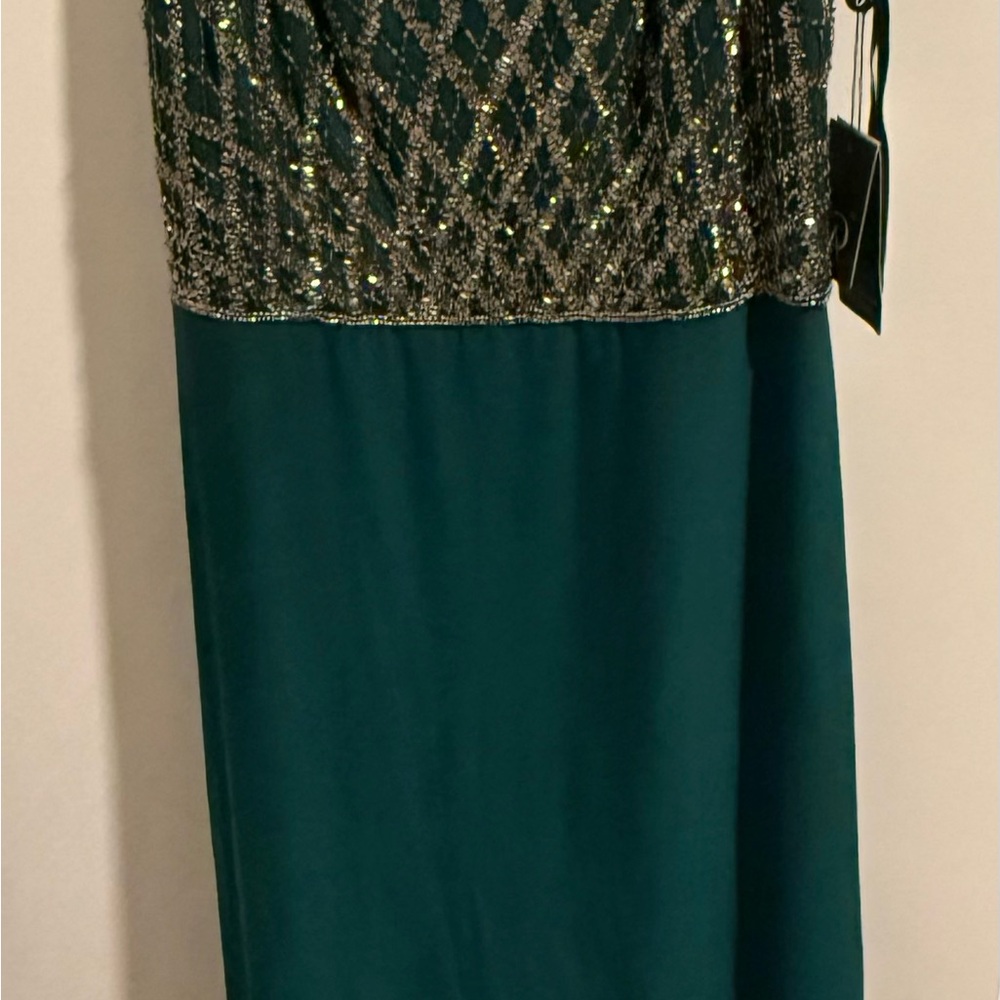 Adrianna Papell Green Maxi Gown with Spaghetti Straps for Cocktail